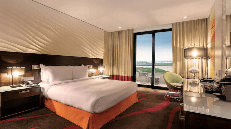 Radisson Blu Hotel, Abu Dhabi Yas Island